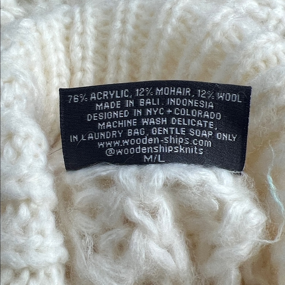 Wooden Ships Tara Rails Turtleneck Knit Sweater. Size M/L - Picture 8 of 8